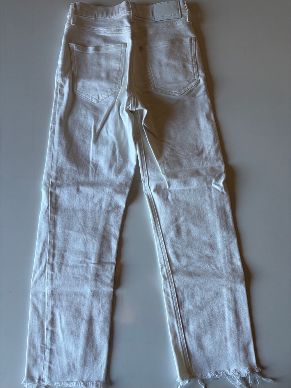 Denim forum arlo high rise straight distressed white jeans women’s size 24 ankle - Picture 8 of 9